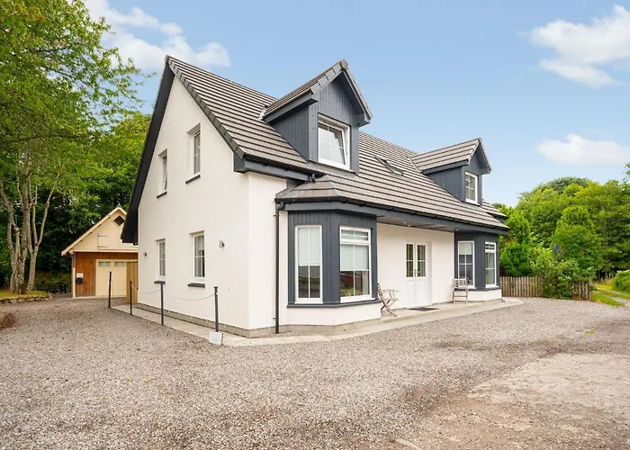 Holiday Home Loch Ness House By Interhome