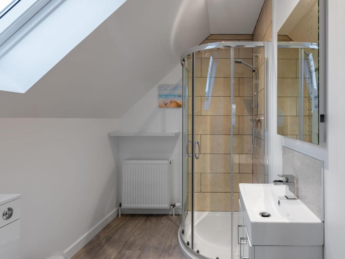 Loch Ness House By Interhome Drumnadrochit